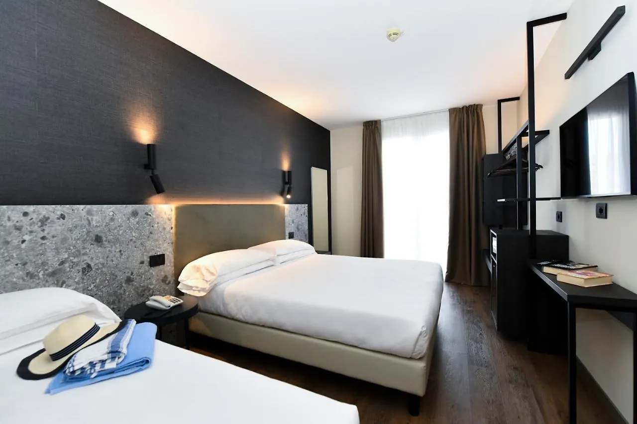 לידו די ג'סולו Hotel Eden לידו די ג'סולו