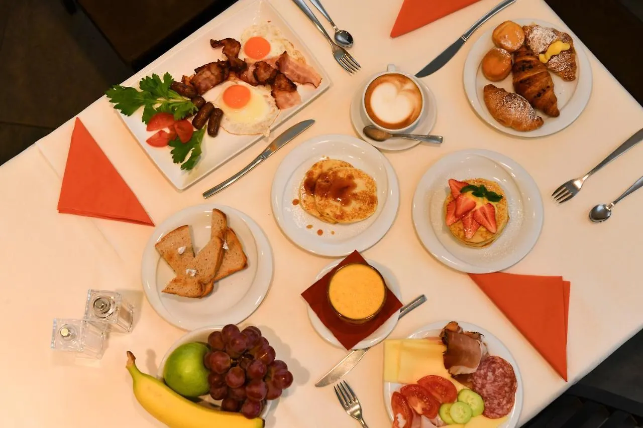 לידו די ג'סולו Hotel Eden 4*, לידו די ג'סולו